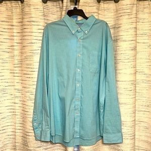 Saddlebred men's dress shirt versatile & can be worn in a variety of occasions.